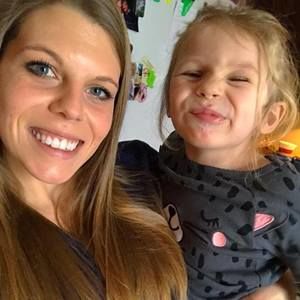 Meet your Posher, Holly